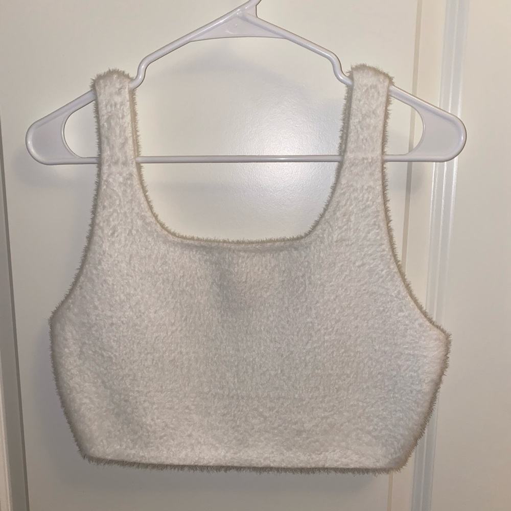 White fuzzy Aritzia crop top